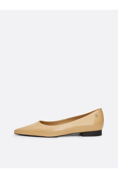 Tommy Hilfiger Women Brown Ballerinas