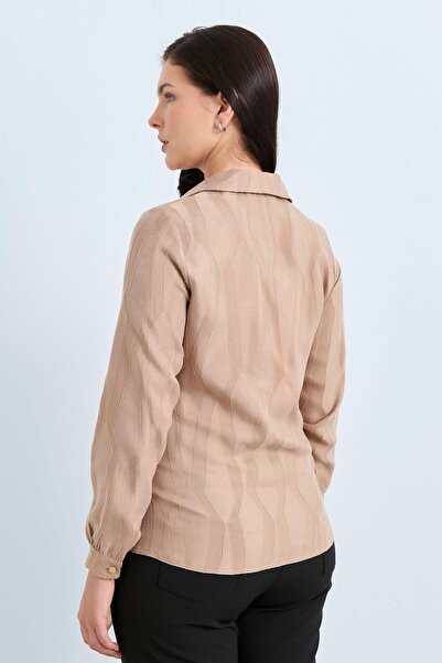 Nihan Gömlek Yakalı Anvelop Cupra Bluz Bej
