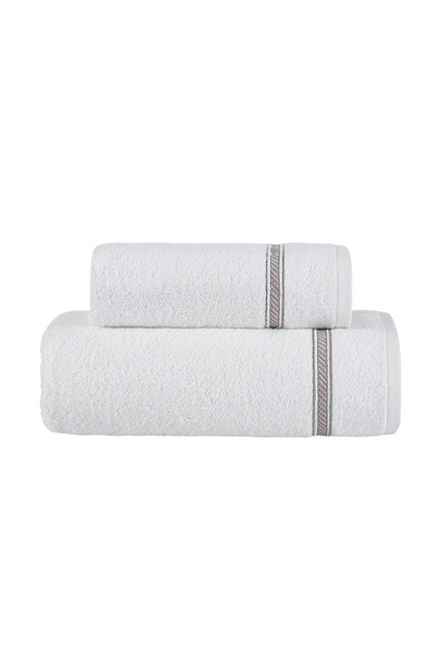 CASA LUSSO منشفة حمام مطرزة