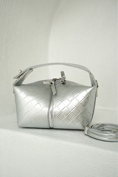 LAMİNTA Geantă de mână pentru femei Blake Silver Knitted Pattern