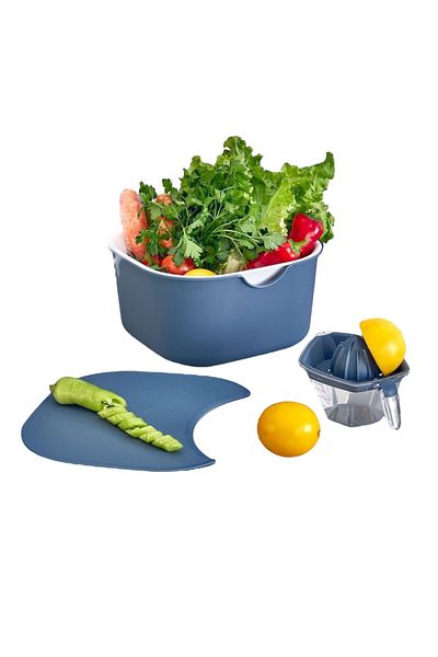 ray plastik Professional Prep Set of 4: Cutting Board, Mixing Bowl, Strainer, Lemon Holder - Blue