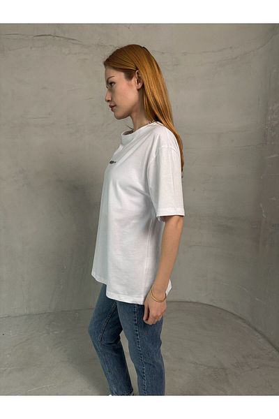 Cappmoda T-901 Λευκό μπλουζάκι με λαιμόκοψη με ρωσική εκτύπωση με έγχυση