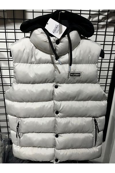 JUNİOR TİAMO Jtm Men's Puffer Vest – Hooded, Zippered and Buttoned