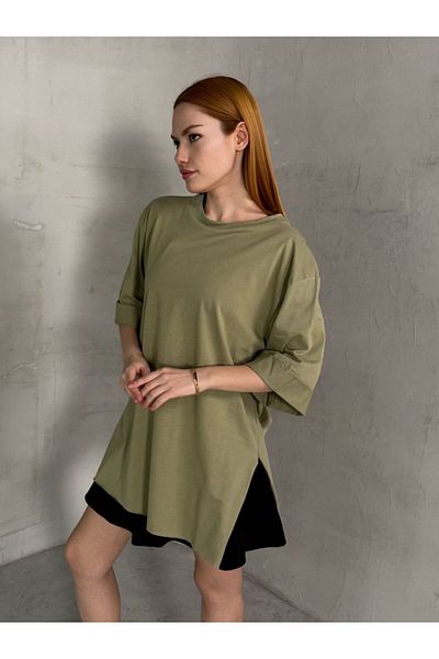 Cappmoda T-20 Χακί με διπλό μανίκι με λεπτομέρεια με σκίσιμο στο πλάι με λαιμόκοψη βασικό μπλουζάκι