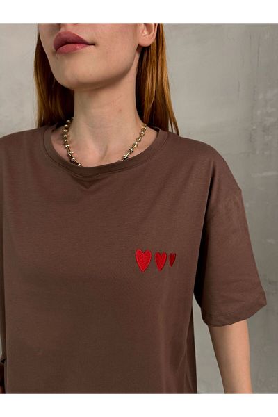 Cappmoda T-911 Καφέ Κόκκινη Καρδιά Κεντημένη Κοντομάνικη Βαμβακερή Μπλούζα