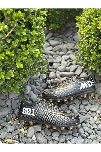 Klay Shoes halı saha ve zemin kramponu