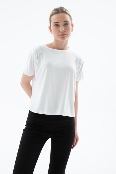 Fashion Friends Βισκόζη Ecru Flowy Crop Μπλούζα
