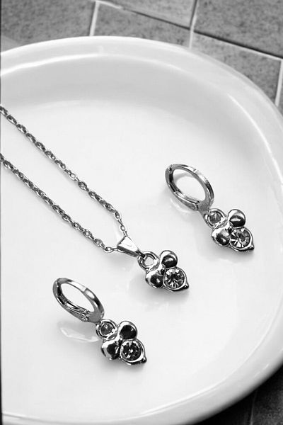 EUROMODA Special Designed Necklace Earring Suit Set