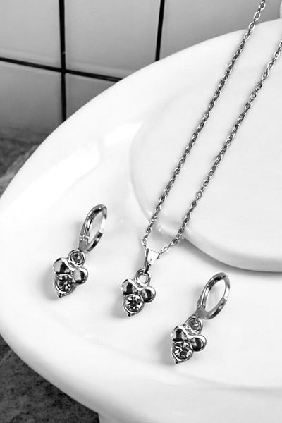 EUROMODA Special Designed Necklace Earring Suit Set