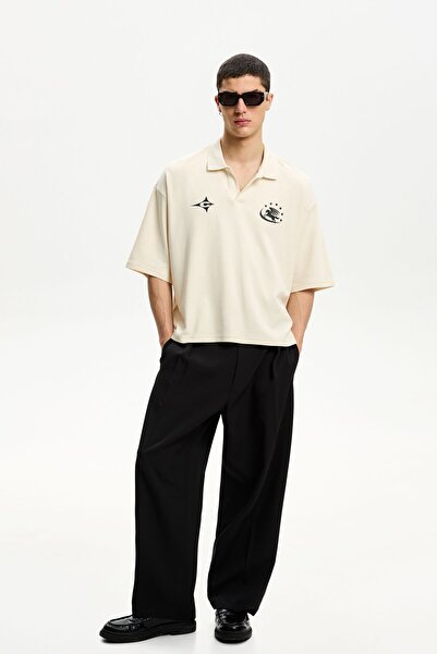 Bershka Baskılı ve kısa kollu polo yaka oversize t-shirt