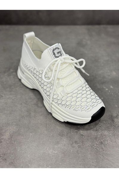 Guja DETALIE PIATRA SNEAKER