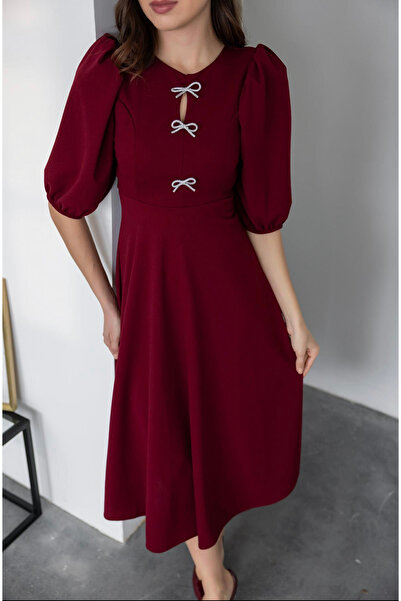 Afiş Butik Bordo Fiyonk Detaylı Göğüs Dekolteli Yarım Kollu Midi Elbise