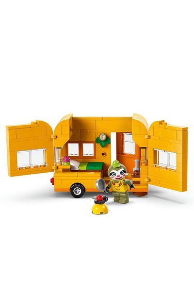 LEGO LEGO Animal Crossing Set - Leif's Caravan and Garden Shop (77054)