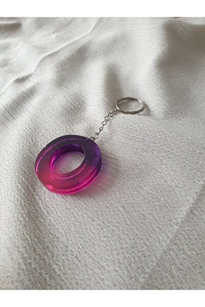 LuArte سلسلة مفاتيح على شكل حرف O من الإيبوكسي باللون الأرجواني والوردي