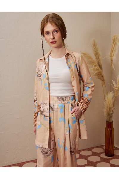 KYR Camel Leaf Printed Double Suit