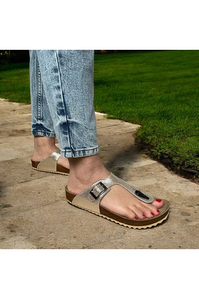 COMFORT OF PANTOFOLE Flip-flops aurii strălucitori