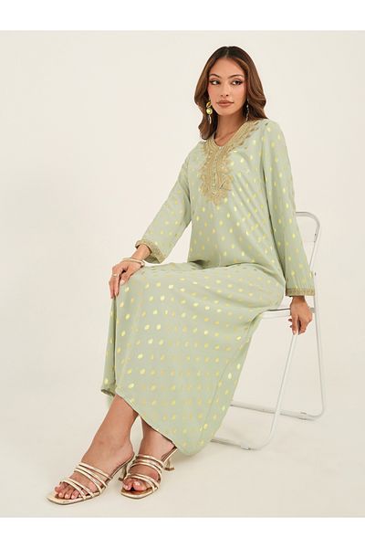 Keenly By Styli Foil Print Lace Detail Round Neck Kaftan