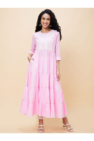 Globus By Styli Embroidered Lace Round Neck Anarkali Tiered Kurta