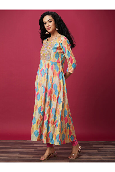 Globus By Styli Embroidered Printed Round Neck Anarkali Kurta