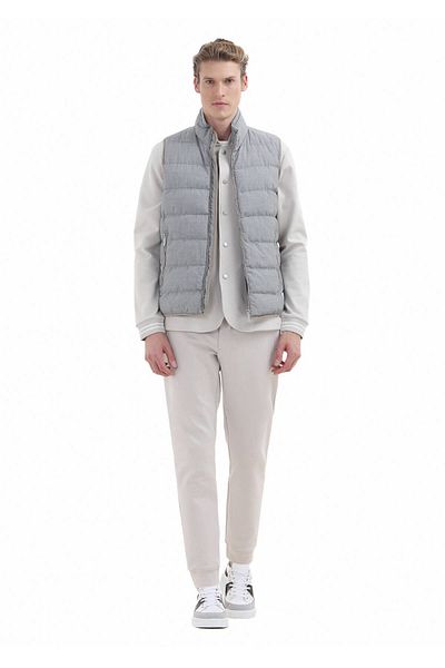Ramsey Light Gray Woven Sports Vest - Comfortable and Stylish
