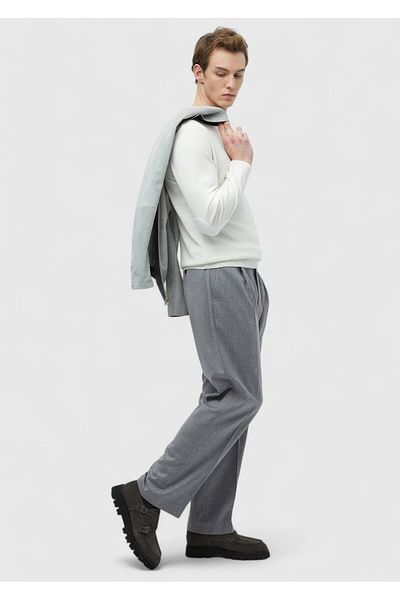 Ramsey Ecru Crew Neck Plain Knitted Wool Blended Knitwear