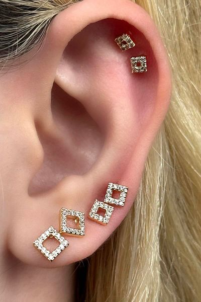 TAKIŞTIR Gold Color Stone Detailed 6-Piece Earring Set