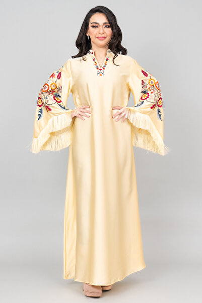 IKKXA جلابية مطرزة بأكمام مزينة بتفاصيل لامعة