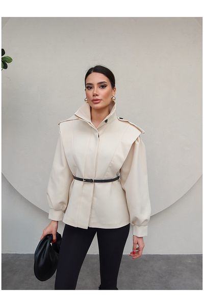 ESRAHELVACI Σχεδιαστικό μπουφάν με κρεμ ζώνη