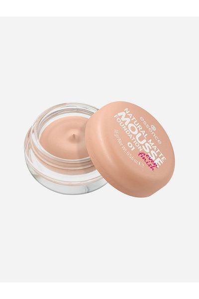 Essence Natural Matte Mousse Foundation 01