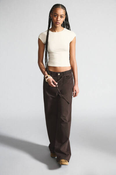 Pull & Bear Geniş kollu streç t-shirt