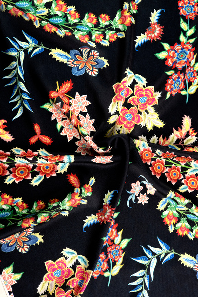 Beyoğlu Dijital Baskılı Saten Kumaş