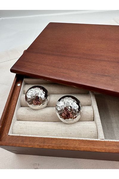 Jerie Curved Serrated Plate Ball Stud Earrings