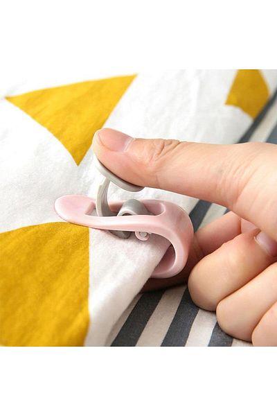 jetfast 8 Pcs Latch Quilt Blanket Fixing Bedding Sheet Gripper Clips