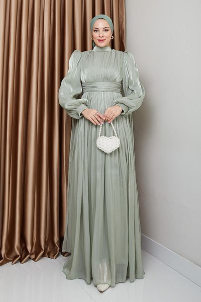 Olcay Yorgo Seiden-Hijab-Abendkleid mit Gürtel und Cape-Detail HELLGRÜN 1237