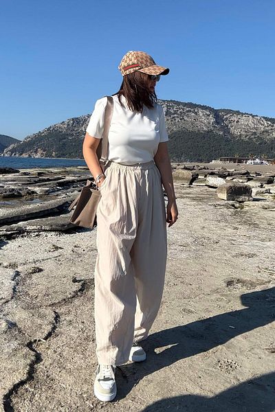 ELVAN TOLON Beige Parachute Casual Trousers