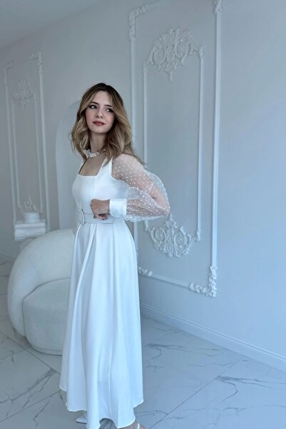HELİS BUTİK Rochie albă cu mâneci cu buline din organza