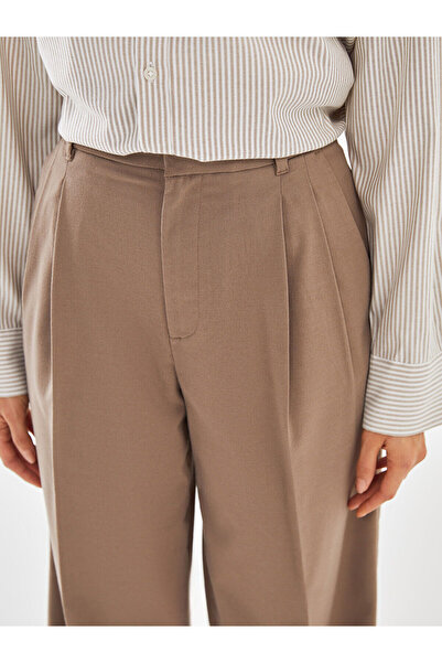 LC Waikiki Beige Loose Fit Women's Trousers