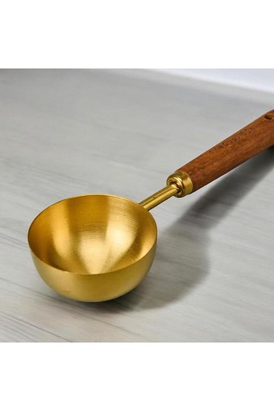 Ulus Home 3Pcs Gold Stainless Steel Wooden Handle Measuring Spoon Set Measuring Cup 15ml 30ml 45ml
