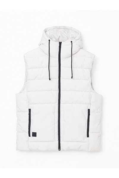 LC Waikiki Peak New Season Standard Fit Hooded Men's Puffer Vest