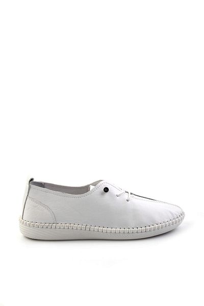 Bambi Λευκά Δερμάτινα Γυναικεία Casual Παπούτσια K01143012003