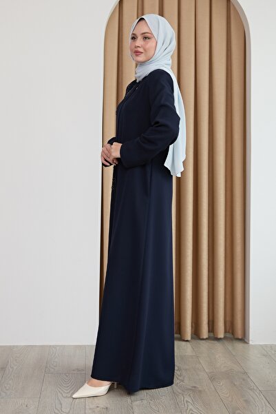 InStyle Яскрава брошка з каменями темно-синього кольору