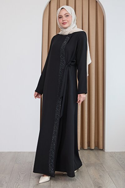 InStyle Boydan Üçgen Taşlı Siyah Ferace