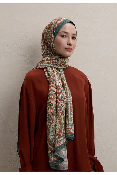 Fresh Elegant Pattern Shawl Salmon