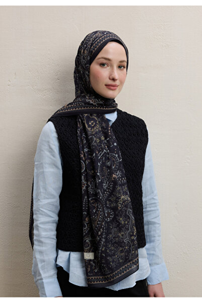 Fresh Emerald Pattern Shawl Navy Blue