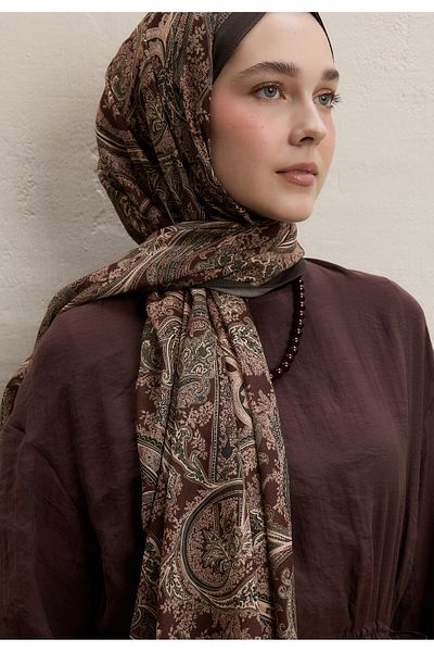 Fresh Dark Bohemian Pattern Shawl and Coffee