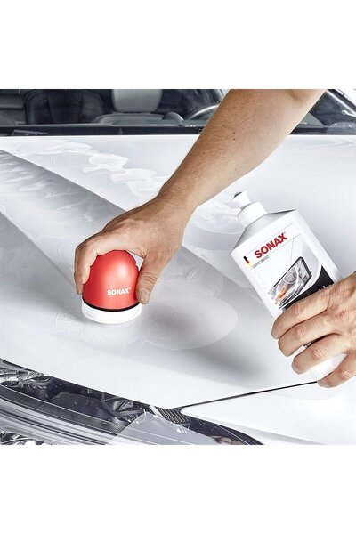Sonax Renkli Nano Parlatıcı Ve Koruyucu Cila Beyaz 250 ml