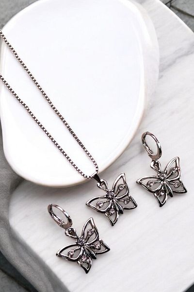 EUROMODA Butterfly Design Necklace Earring Suit Set