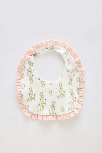 Atelier Babbi 100% Cotton Newborn Bib & Hat Set - Strawberry