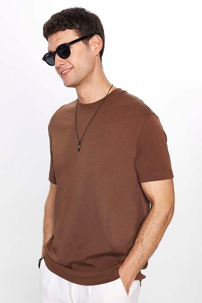 Tudors Relaxed Fit Unisex καφέ T-shirt - 100% βαμβάκι, λαιμόκοψη, απαλή υφή