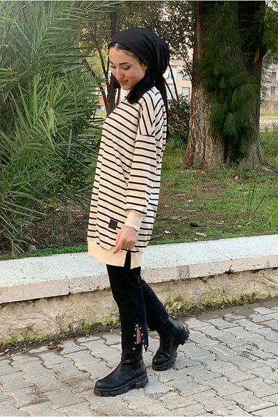 Moda Rosa 24K4197 - BLACK/BEIGE - LOW SLEEVE SWEAT WITH LINE